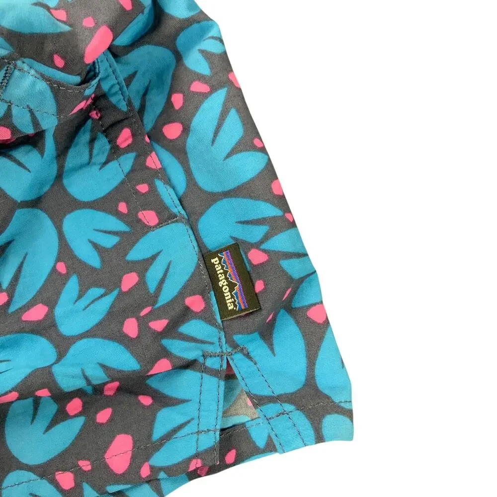 Patagonia Women’s Baggies Shorts Medium Blue Pink Floral 2.5” Unlined Trail Run